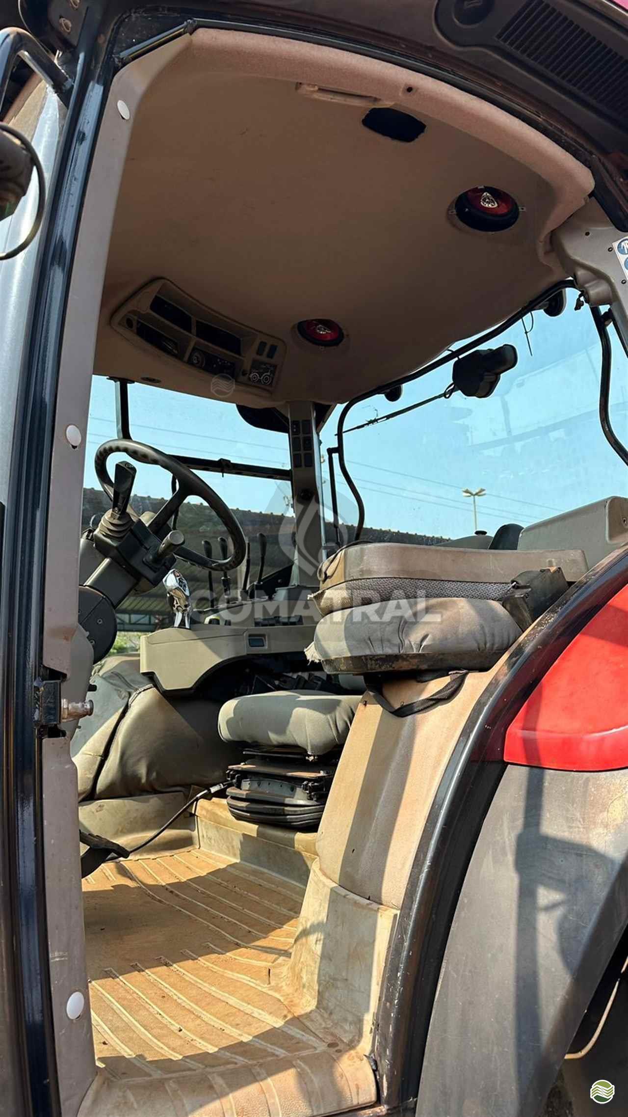 TRATOR CASE PUMA 230 Tração 4x4 Comatral Equipamentos Agrícolas - Landini DOURADOS MATO GROSSO DO SUL MS